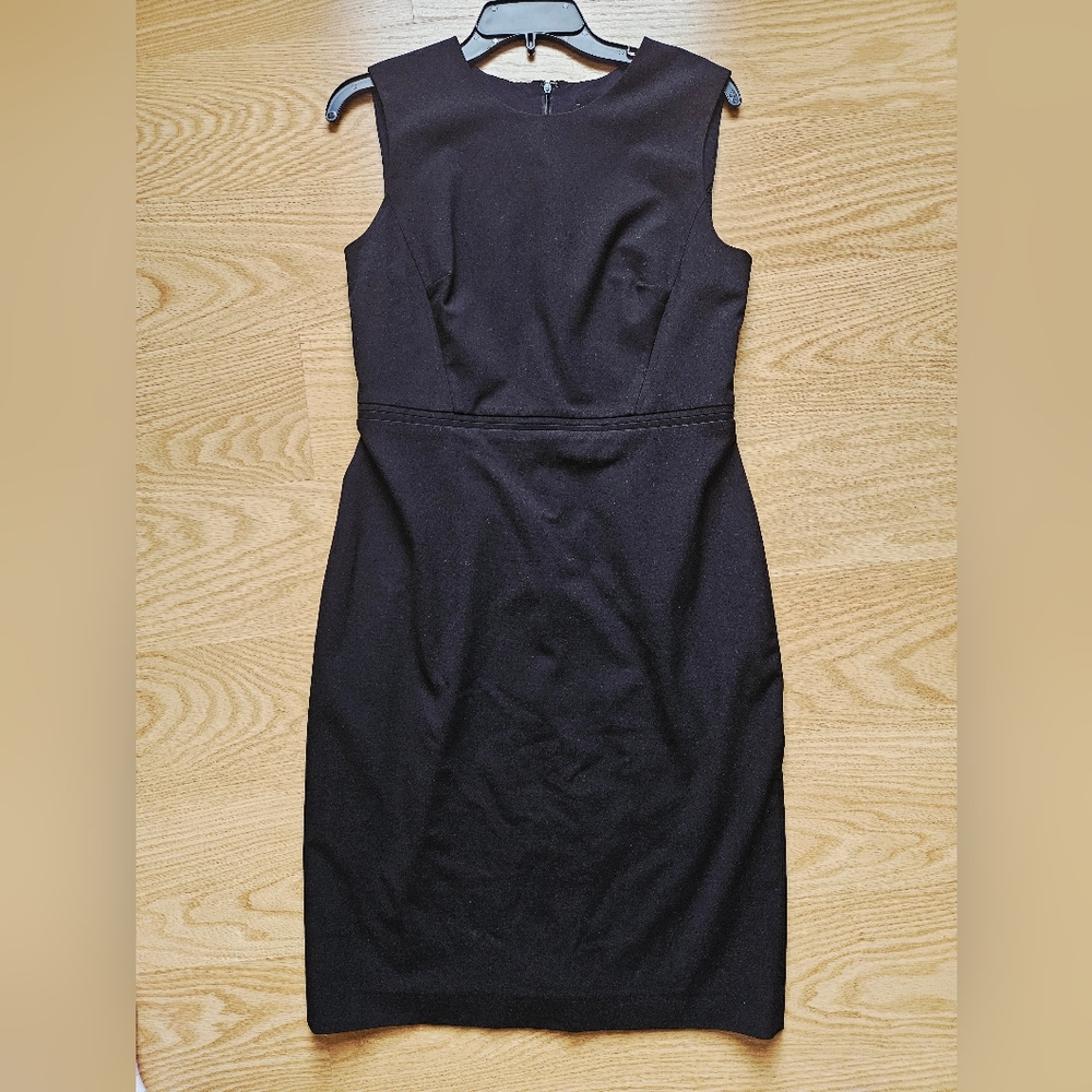 Ann Taylor black sleeveless sheath dress size 8